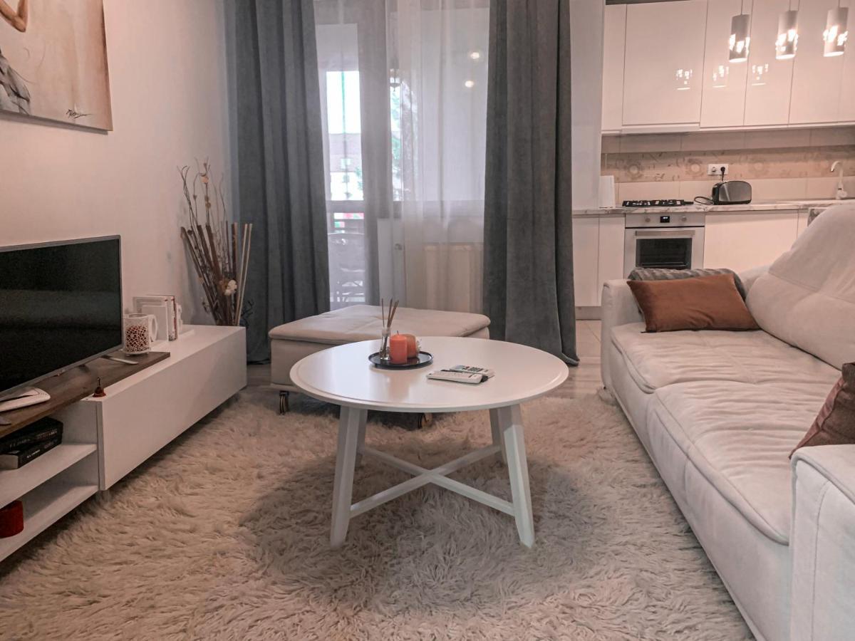 Apartment 2 Rooms Luxury Bukurešť Exteriér fotografie